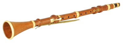 Lot 489 - AN EARLY 19TH CENTURY BOXWOOD AND IVORY CLARINET BY GOULDING, LONDON