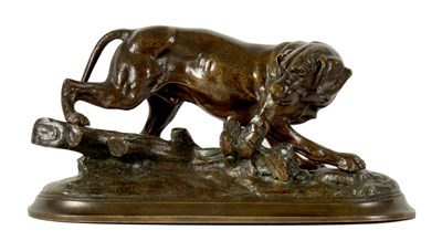 Lot 672 - A LATE 19TH CENTURY FRENCH PATINATED BRONZE SCULPTURE