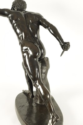 Lot 660 - AN IMPRESSIVE LARGE 19TH CENTURY PATINATED BRONZE SCULPTURE DEPICTING A BORGHESE GLADIATOR