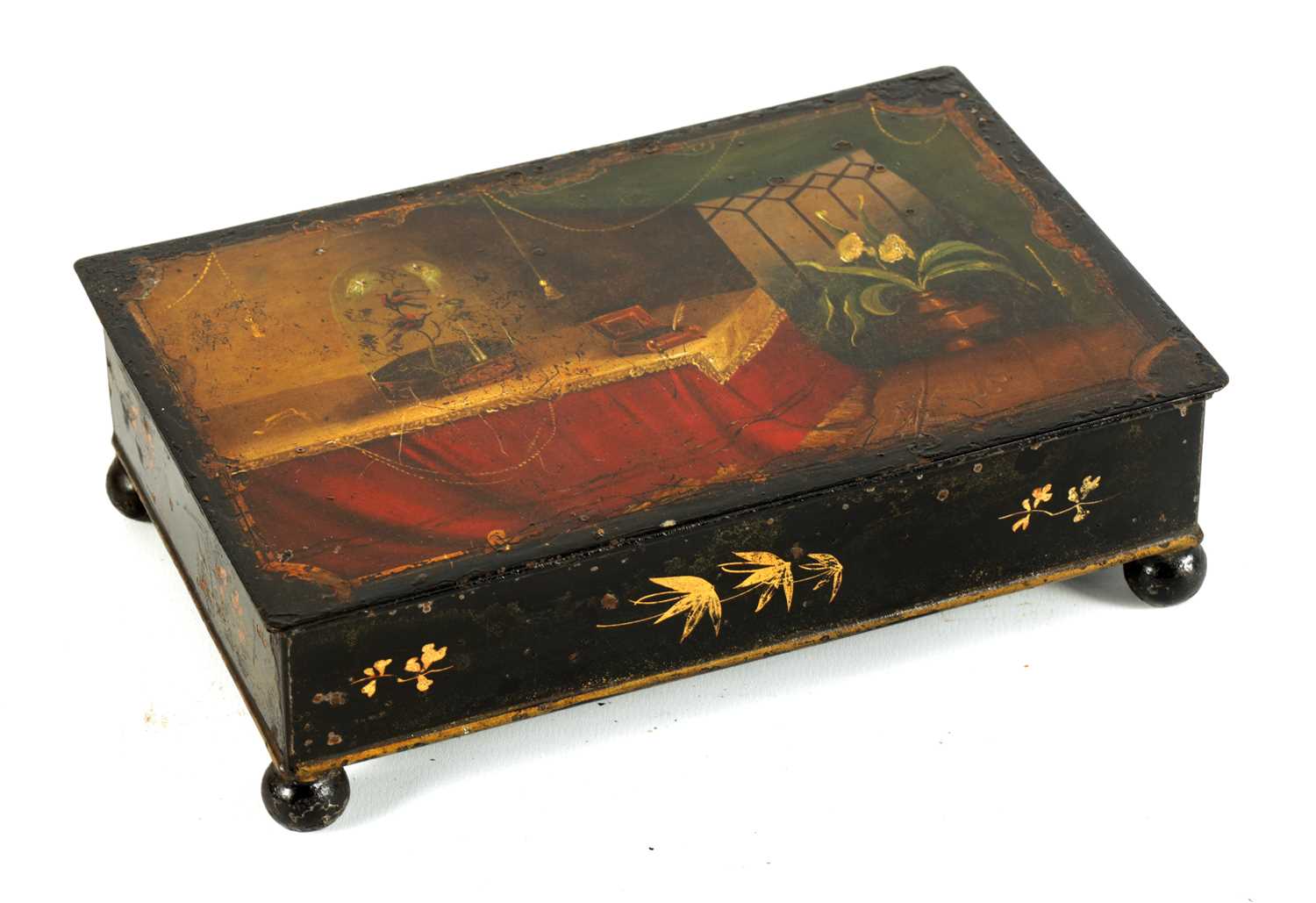 Lot 773 - AN EARLY 19TH CENTURY TOLEWARE LIDDED