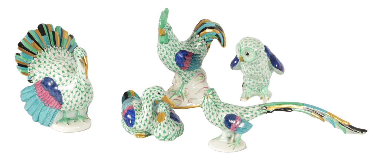 Lot 83 - A GROUP OF FIVE HEREND, HUNGARY BIRD FIGURES