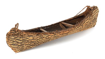 Lot 658 - A 19TH CENTURY NATIVE CANOE MODEL