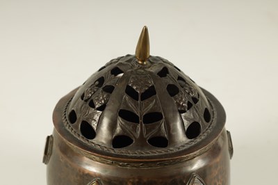 Lot 546 - AN ARTS AND CRAFTS ARTISTS GUILD PLANISHED COPPER POT-POURI BOWL AND COVER