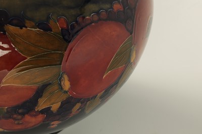 Lot 73 - AN EARLY 20TH CENTURY WILLIAM MOORCROFT GIANT SIZED JARDINIERE