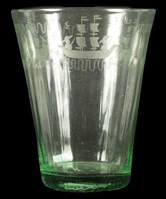 Lot 12 - AN 18TH CENTURY ETCHED GREEN GLASS NAVAL VASE