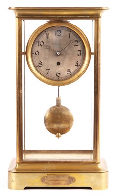 Lot 528 - ECOLE D’ HORLOGERIE DE PARIS 

A George V...