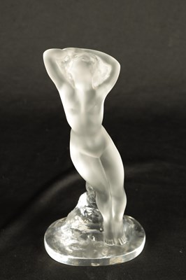 Lot 21 - A FRENCH RENE LALIQUE 'DANSEUSE BRAS LEVES' FROSTED GLASS FIGURINE
