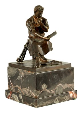 Lot 761 - AN EARLY 20TH CENTURY FIGURAL BRONZE SCULPTURE OF AN INDUSTRIALIST