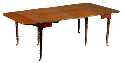 Lot 1166 - ROSS DUBLIN A GEORGE III FIGURED MAHOGANY SCISSOR ACTION EXTENDING DINING TABLE