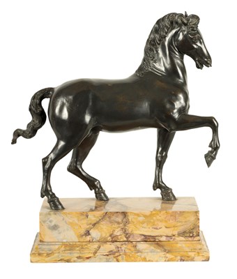 Lot 699 - AN 18TH/19TH CENTURY ITALIAN BRONZE SCULPTURE