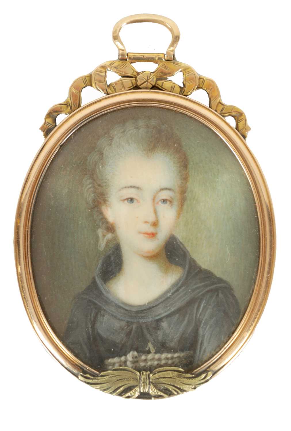 Lot 260 AN 18TH CENTURY FRENCH MINIATURE PORTRAIT OF lot-260-an-18th-century-french-miniature-portrait-of