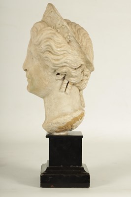 Lot 796 - AN INTERESTING 18TH CENTURY ITALIAN CARVED  MARBLE HEAD OF A GODDESS