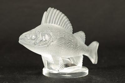 Lot 10 - A FRENCH RENE LALIQUE CLEAR AND FROSTED GLASS 'PERCHE' CAR MASCOT