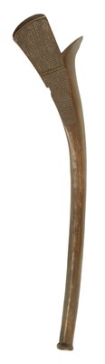 Lot 665 - A 19TH CENTURY FIJIAN WAR CLUB (SALI)