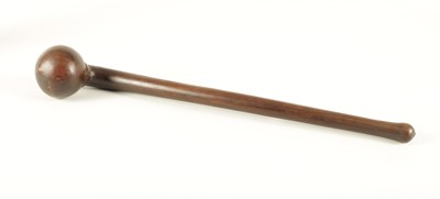 Lot 792 - A 19TH CENTURY AFRICAN ROSEWOOD ZULU FIGHTING CLUB