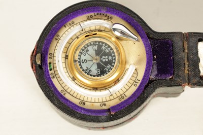 Lot 289 - A LATE 19TH CENTURY POCKET BAROMETER, THERMOMETER COMPASS COMPENDIUM