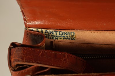 Lot 660 - A VINTAGE STITCHED CREAM CROCODILE SKIN SMALL SUITE CASE
