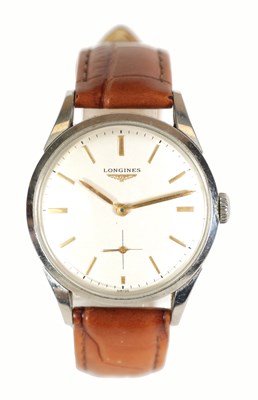 Lot 237 - A VINTAGE GENTLEMANS STEEL LONGINES WRIST WATCH