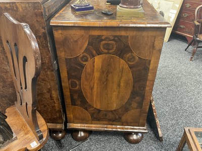 Lot 726 - A FINE WILLIAM AND MARY OYSTERED LABURNUM INLAID CHEST OF DRAWERS