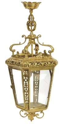 Lot 302 - AN EARLY 20TH CENTURY GILT BRASS HANGING LANTERN