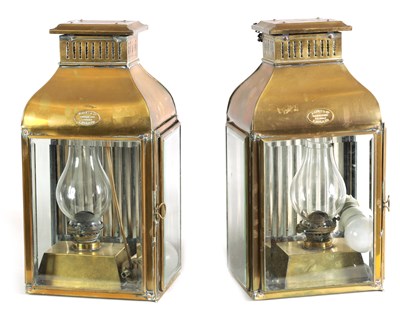 Lot 303 - A PAIR OF DAVEY & CO. LONDON LTD. BRASS SHIPS CABIN OIL LANTERNS