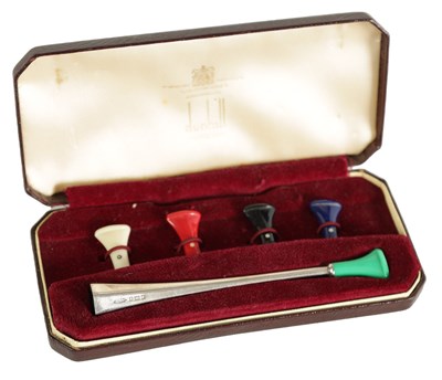 Lot 256 - AN ART DECO DUNHILL CIGARETTE HOLDER SET