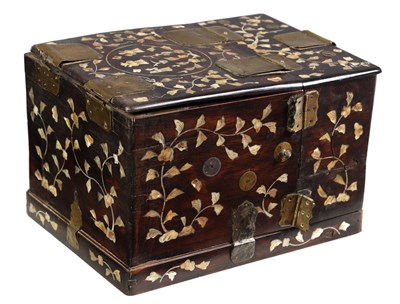 Lot 179 - A 19TH CENTURY CHINESE HARDWOOD AND MOTHER OF PEARL INLAID PORTABLE DRESSING BOX