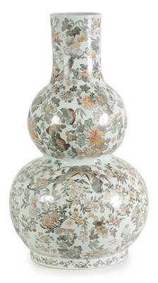 Lot 196 - A 20TH CENTURY CHINESE DOUBLE GOURD VASE OF LARGE SIZE