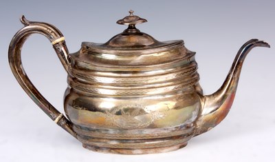 Lot 4 - A GEORGE III OVAL SILVER TEAPOT with bright...