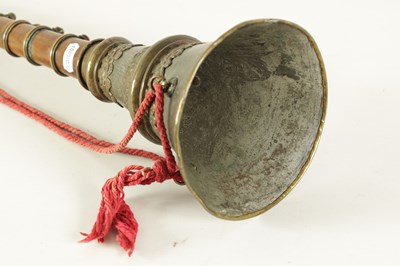 Lot 143 - A TIBETAN GAYALING RITUAL TRUMPET