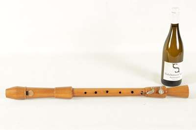 Lot 57 - A TENOR RECORDER WITH SINGLE KEY BY AURA CONSERVATORIUM