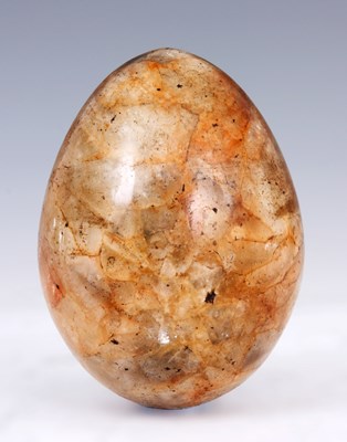 Lot 28 - A 19TH CENTURY LARGE QUARTZ EGG POSSIBLY BLUE...