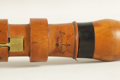 Lot 72 - A 19TH CENTURY BOXWOOD AND EBONY CLARINET BY LEONHARDT