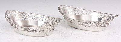 Lot 37 - A PAIR OF EARLY 20th CENTURY SILVER BONBON...