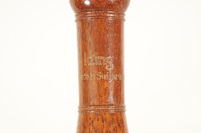 Lot 19 - A TWO SECTION KUNG SOPRANINO RECORDER