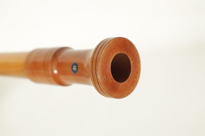 Lot 47 - AN ALEXANDER HEINRICH TENOR RECORDER