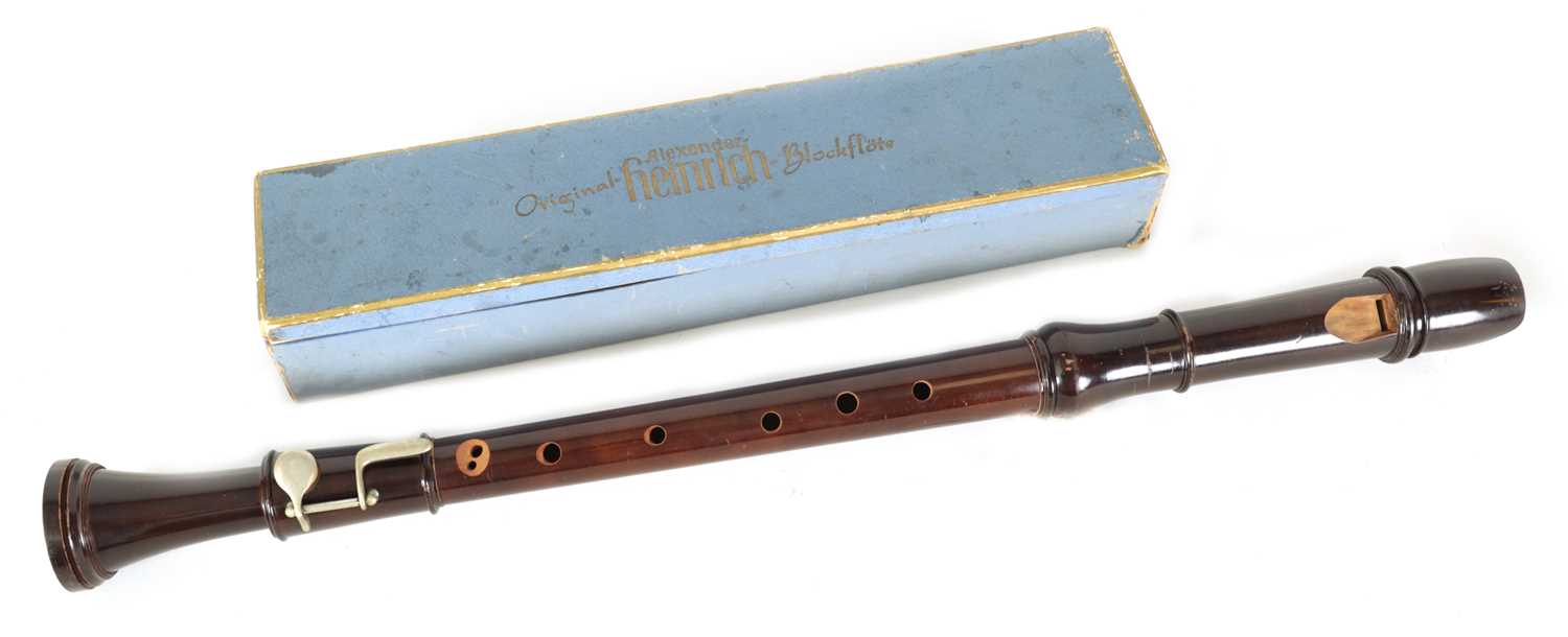 Blockflute Lot 35 - AN ALEXANDER HEINRICH BLOCKFLUTE RECORDER