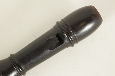 Lot 24 - A ROSEWOOD DOLMETSCH DECANT RECORDER