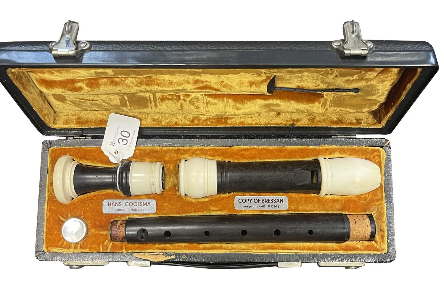 Lot 30 - A GOOD CASED QUALITY HANS COOLSMA ALTO RECORDER