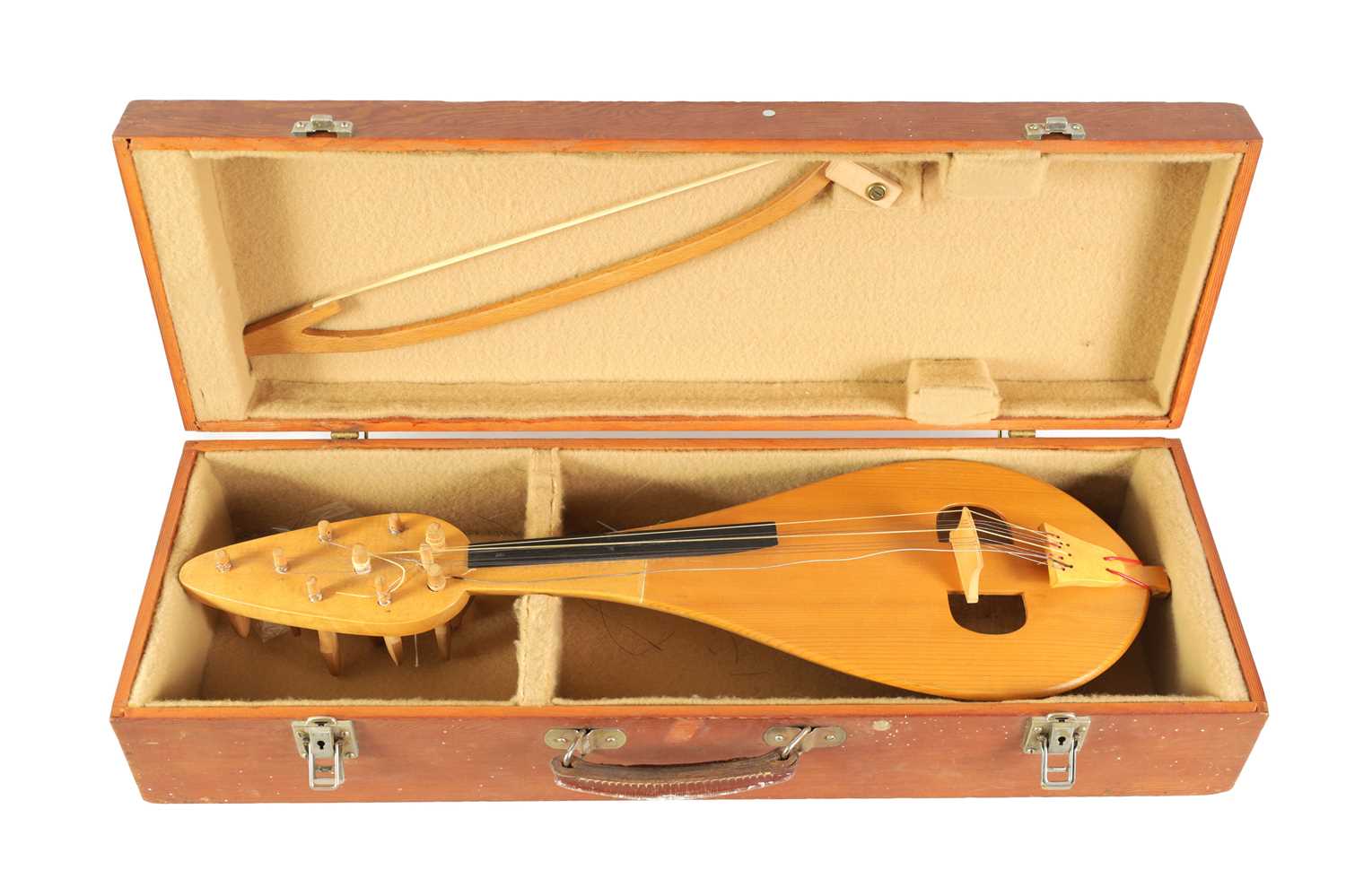 Lot 122 - A BULGARIAN MAPLE WOOD GUSLE AND BOW