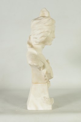 Lot 528 - A LATE 19TH CENTURY ART NOUVEAU CARVED ALABASTER BUST OF A YOUNG LADY