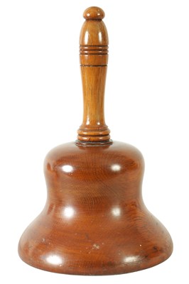 Lot 833 - A LATE 19TH CENTURY TREEN PRESENTATION MALLET