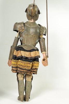 Lot 927 - AN UNUSUAL 18TH CENTURY CARVED WOOD HAND PUPPET OF A KNIGHT IN ARMOUR