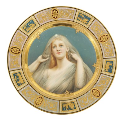 Lot 76 - A LATE 19TH CENTURY VIENNA PORCELAIN CABINET PLATE