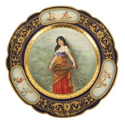 Lot 115 - A LATE 19TH-CENTURY VIENNA SCALLOP EDGE PORCELAIN CABINET PLATE