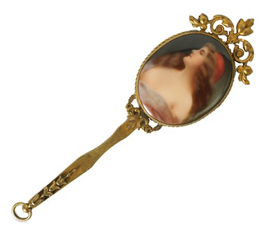 Lot 30 - A LATE 19TH CENTURY VIENNA PORCELAIN AND GILT METAL MINIATURE HAND MIRROR