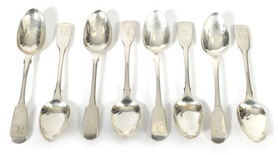 Lot 530 - A SET OF 8 GEORGE III MONOGRAMMED FIDDLE PATTERN SILVER TEASPOONS