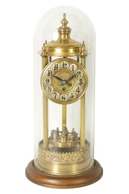 Lot 1154 - AN EARLY 20TH CENTURY 400-DAY BANDSTAND TORSION CLOCK