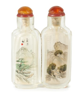 Lot 180 - A 19TH CENTURY CHINESE FLATTENED DOUBLE GLASS SNUFF BOTTLE AND STOPPERS