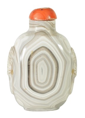 Lot 237 - A 19TH CENTURY CHINESE LIGHT GREY CARVED AGATE SNUFF BOTTLE